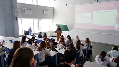 В Державинском завершилось обучение студентов по программе «Школа под ключ» фото анонса