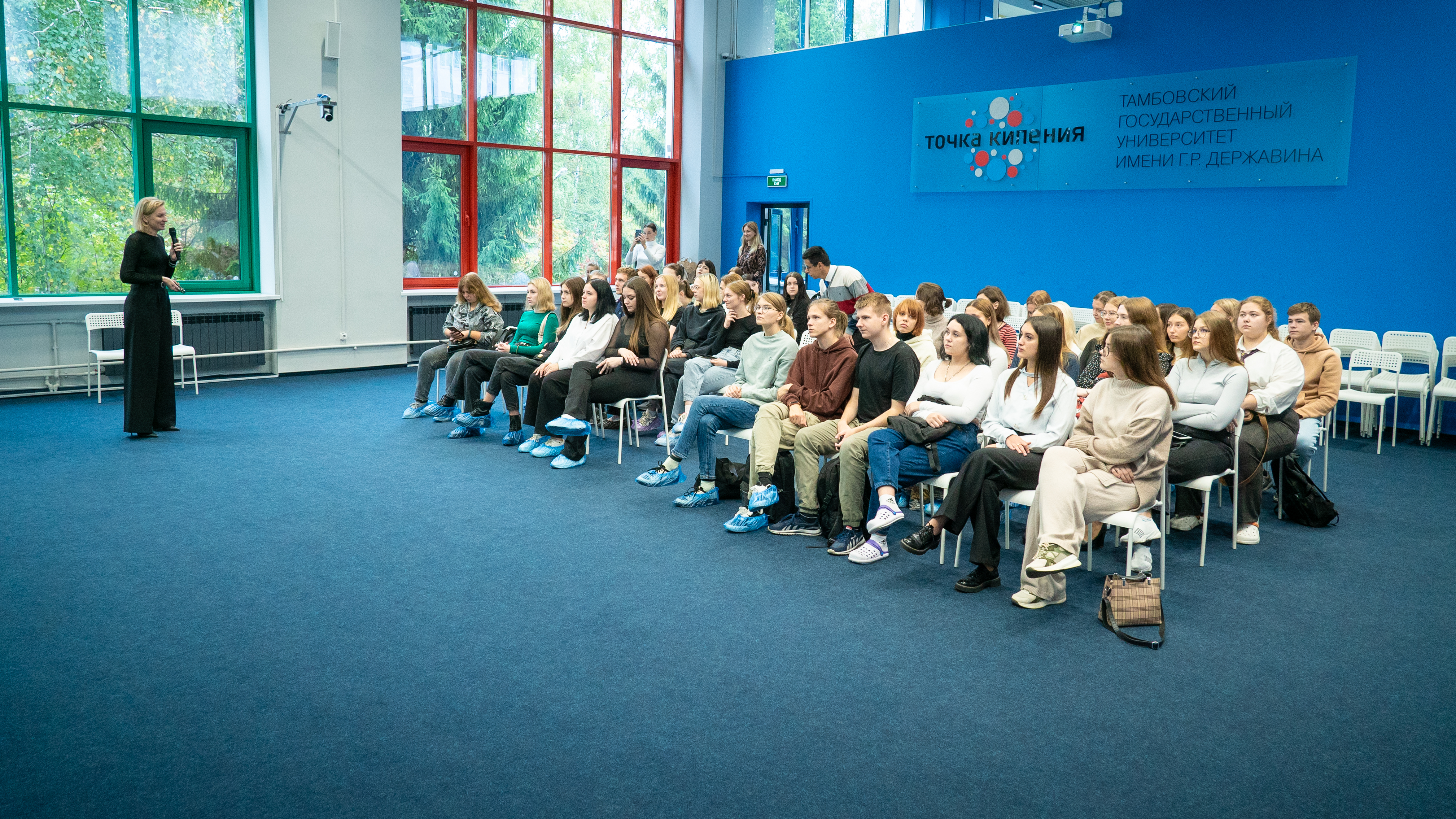 Изображение новости: Преподаватели Державинского провели открытые лекции по здоровьесбережению 