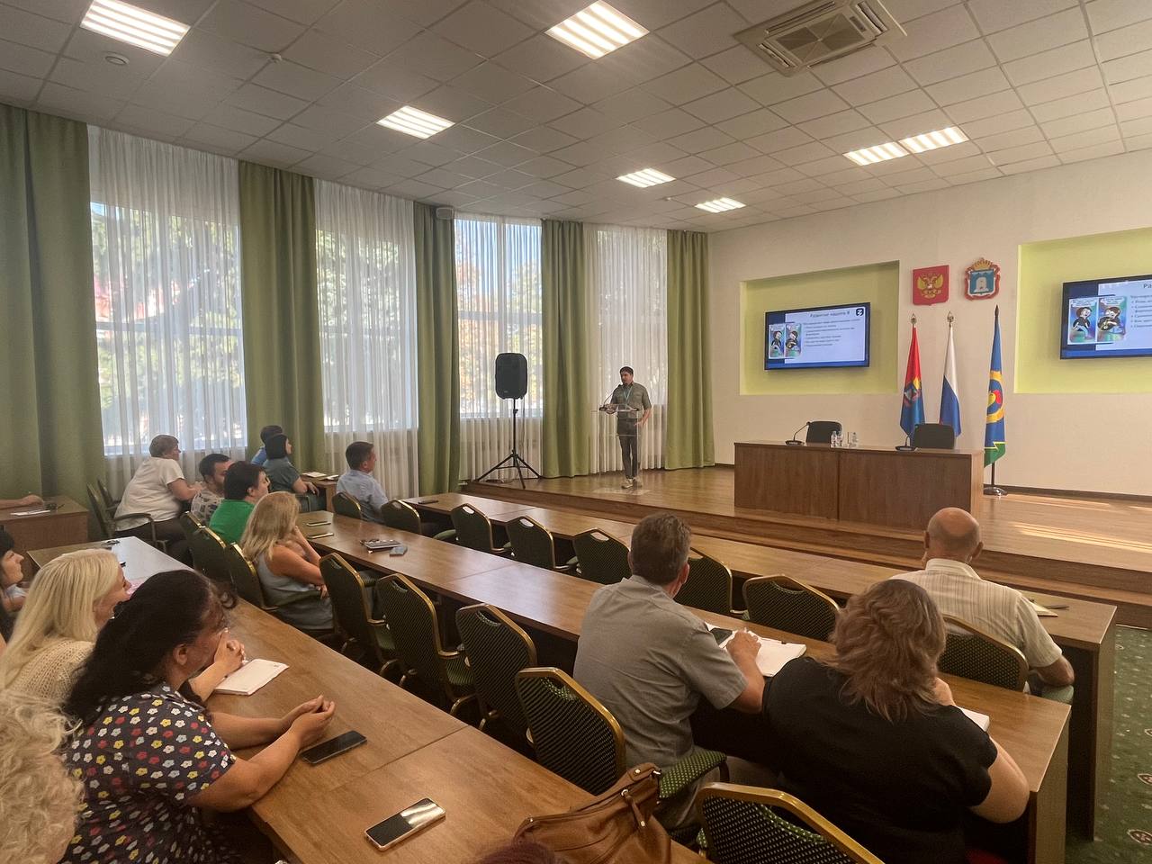 Изображение новости: Преподаватели Державинского университета – участники проектов  «Знание. Государство» и «Знание. Муниципалитеты»
