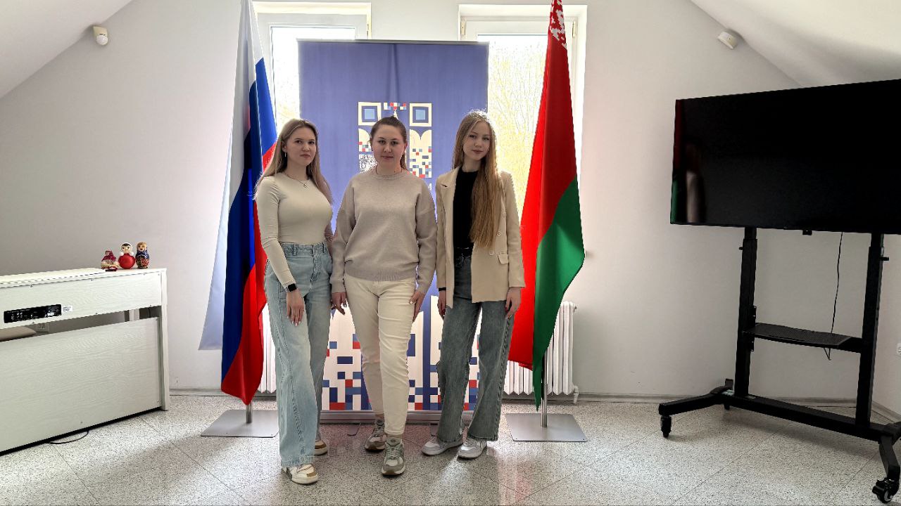 Студентки Державинского проходят стажировку в Республике Беларусь фото анонса