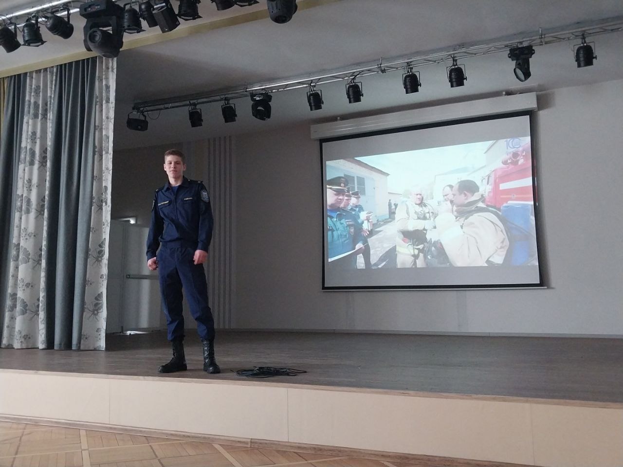 Студенты специальности "Пожарная безопасность" провели традиционное информационное занятие со школьниками МБОУ "Татановская СОШ"