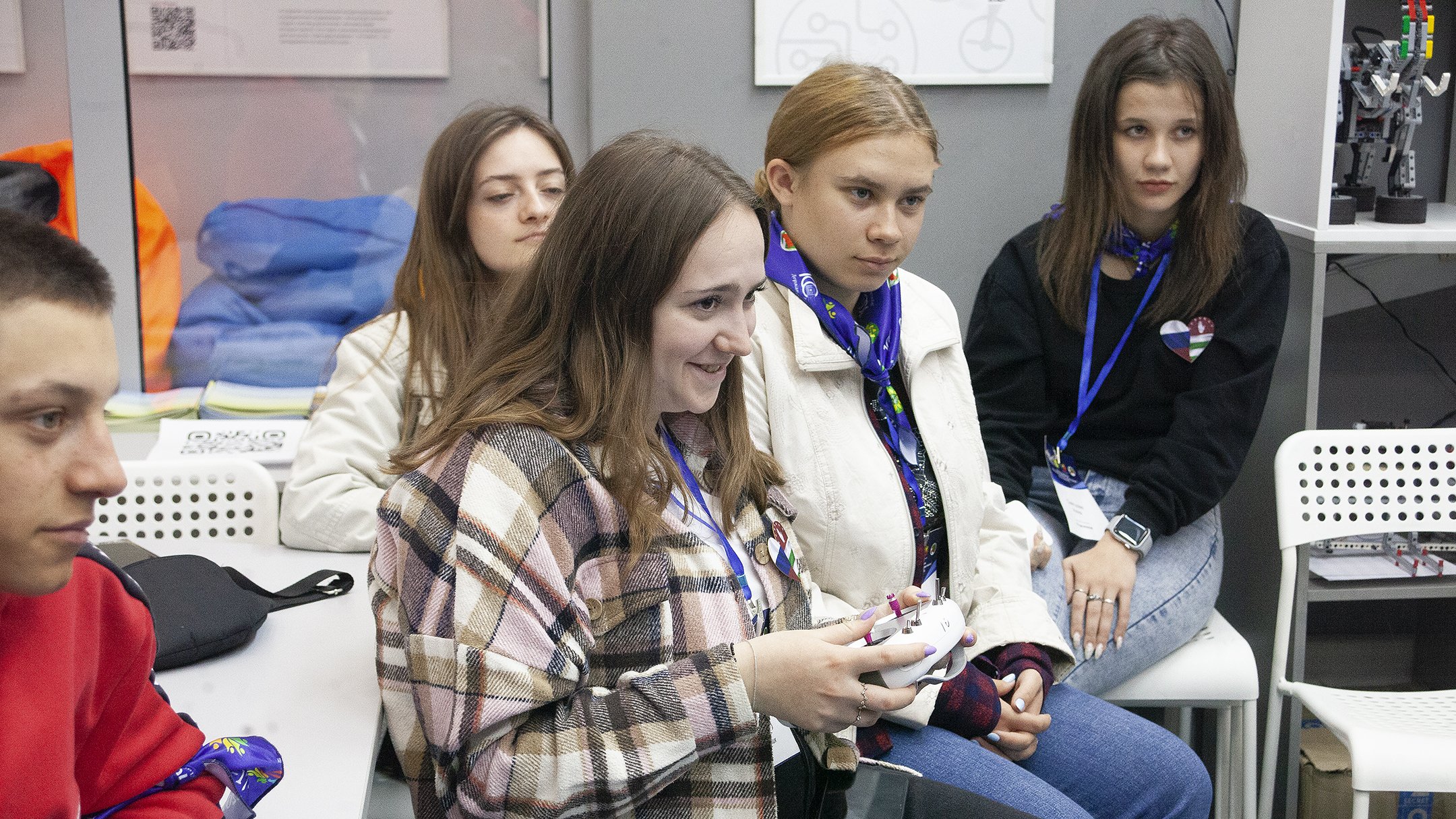 Изображение новости: В Державинском проходит II Международная школа «Держи знания»