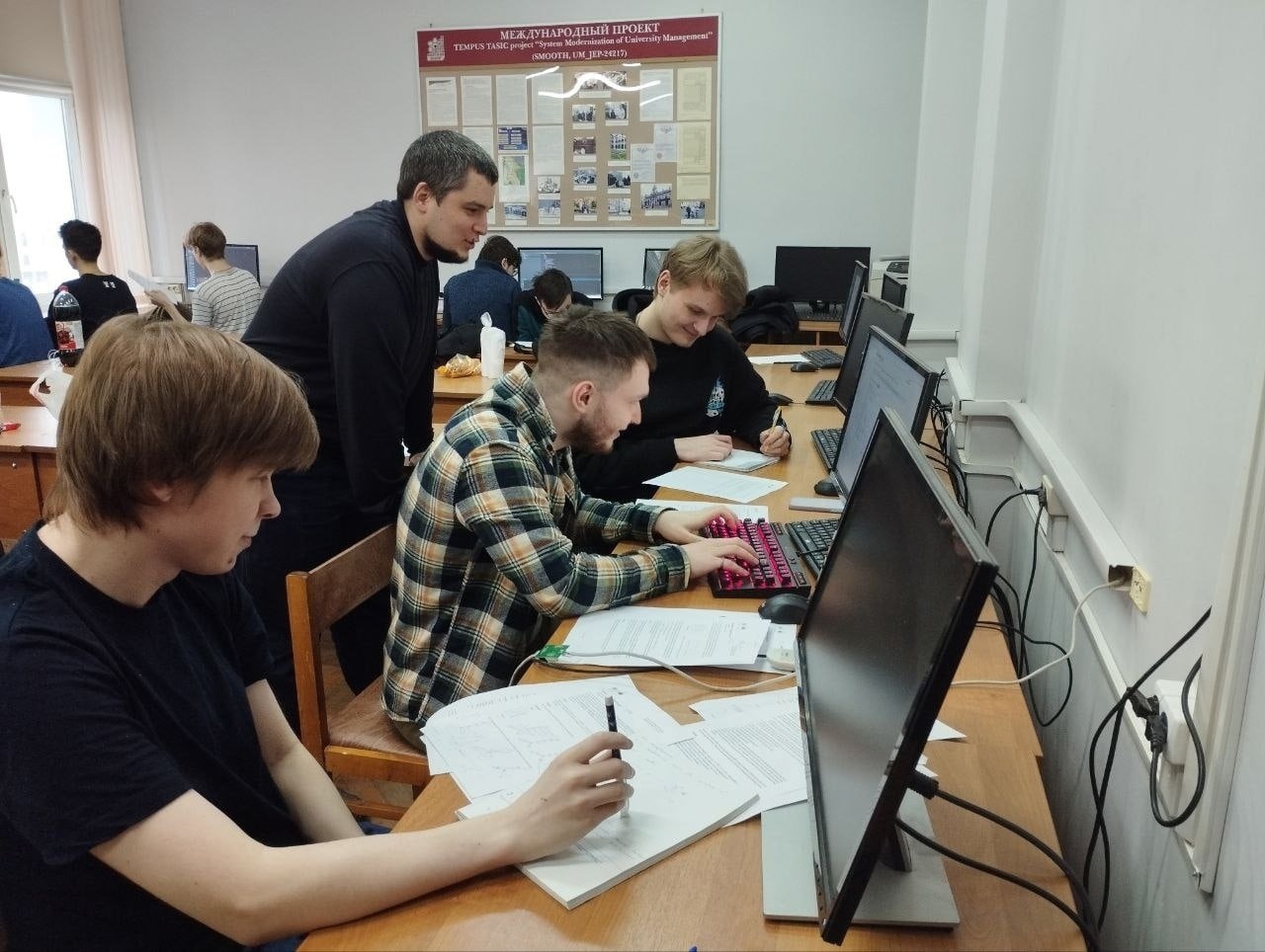 Изображение новости: Студенты Державинского представят вуз на финале чемпионата по программированию