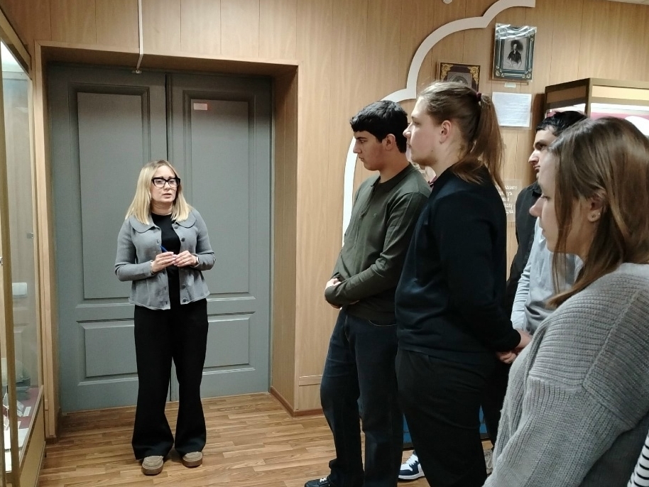 Студенты СПО Института – на экскурсии в музее УНК УМВД Тамбова