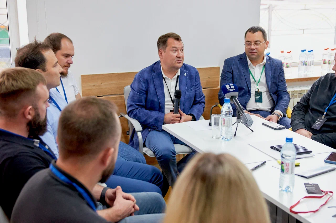 Изображение новости:  В IT-стрелке Державинского предложили  IT-инициативы по развитию региона 