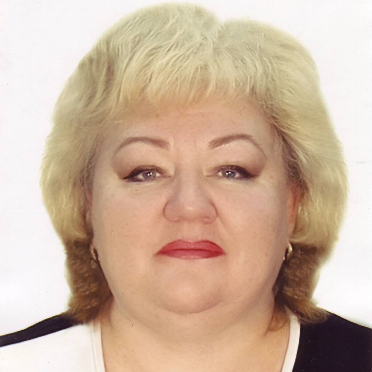 Попова Надежда Анатольевна