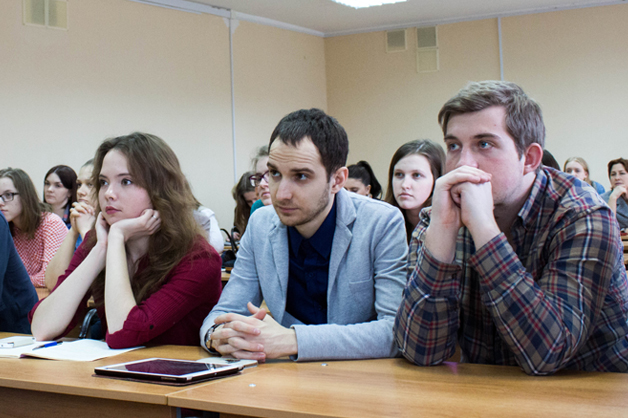 Изображение новости: Преподаватель Санкт-Петербургского госуниверситета Сергей Ильченко прочитал лекции студентам ТГУ