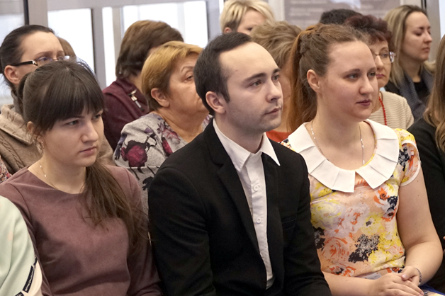 Изображение новости: ТГУ совместно с Управлением образования и науки презентовал для педагогов региона конкурс «Учитель будущего»