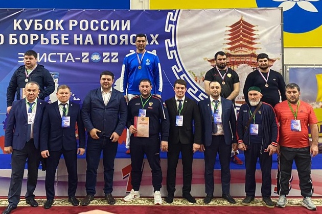 Изображение новости: Студент Державинского Уске Тамоян отправится на Кубок мира по борьбе на поясах