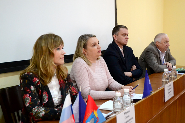 Изображение новости: В ТГУ имени Г.Р. Державина обсудили проблемы модернизации национальной экономики