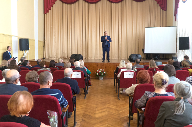 Изображение новости: В ТГУ имени Г.Р. Державина чествовали ветеранов университета