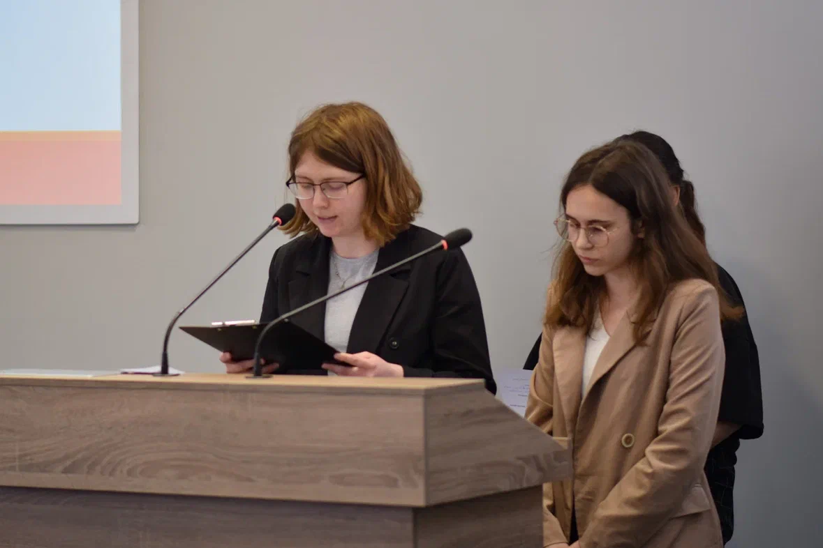 Изображение новости: В Державинском школьники и студенты СПО защитили работы по программе «Сириус.Лето: начни свой проект»