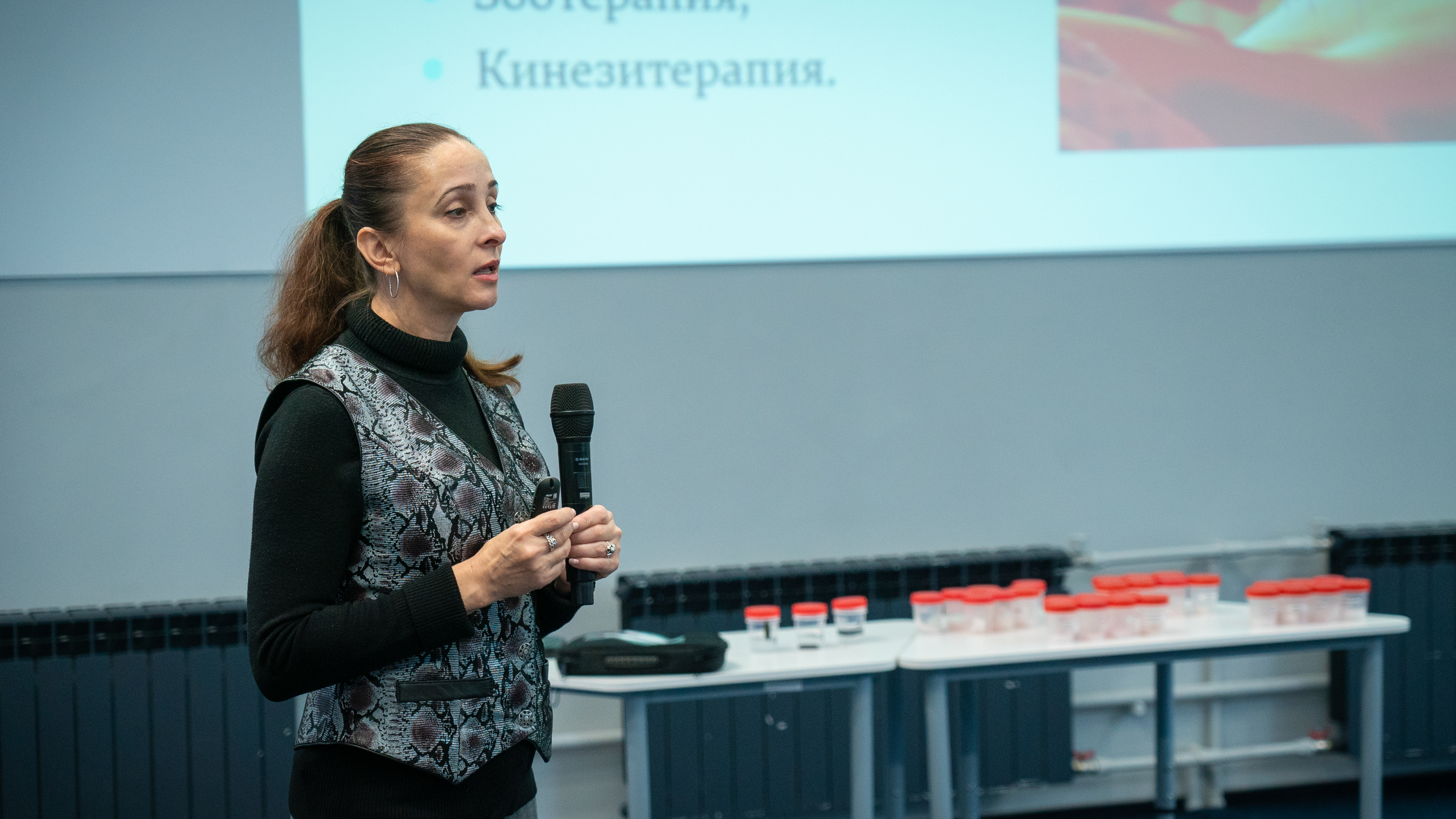 Изображение новости: Преподаватели Державинского провели открытые лекции по здоровьесбережению 