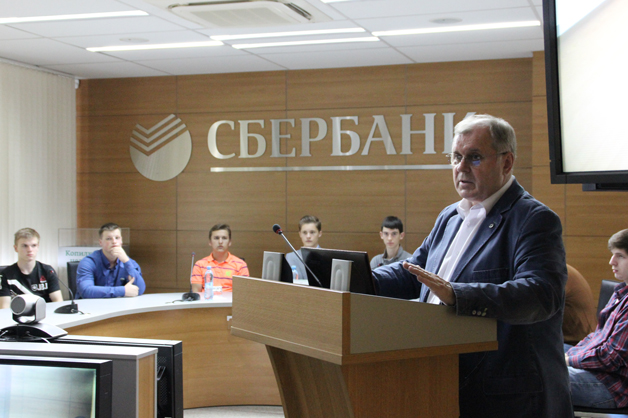Изображение новости: Финансисты Державинского университета отметили профессиональный праздник