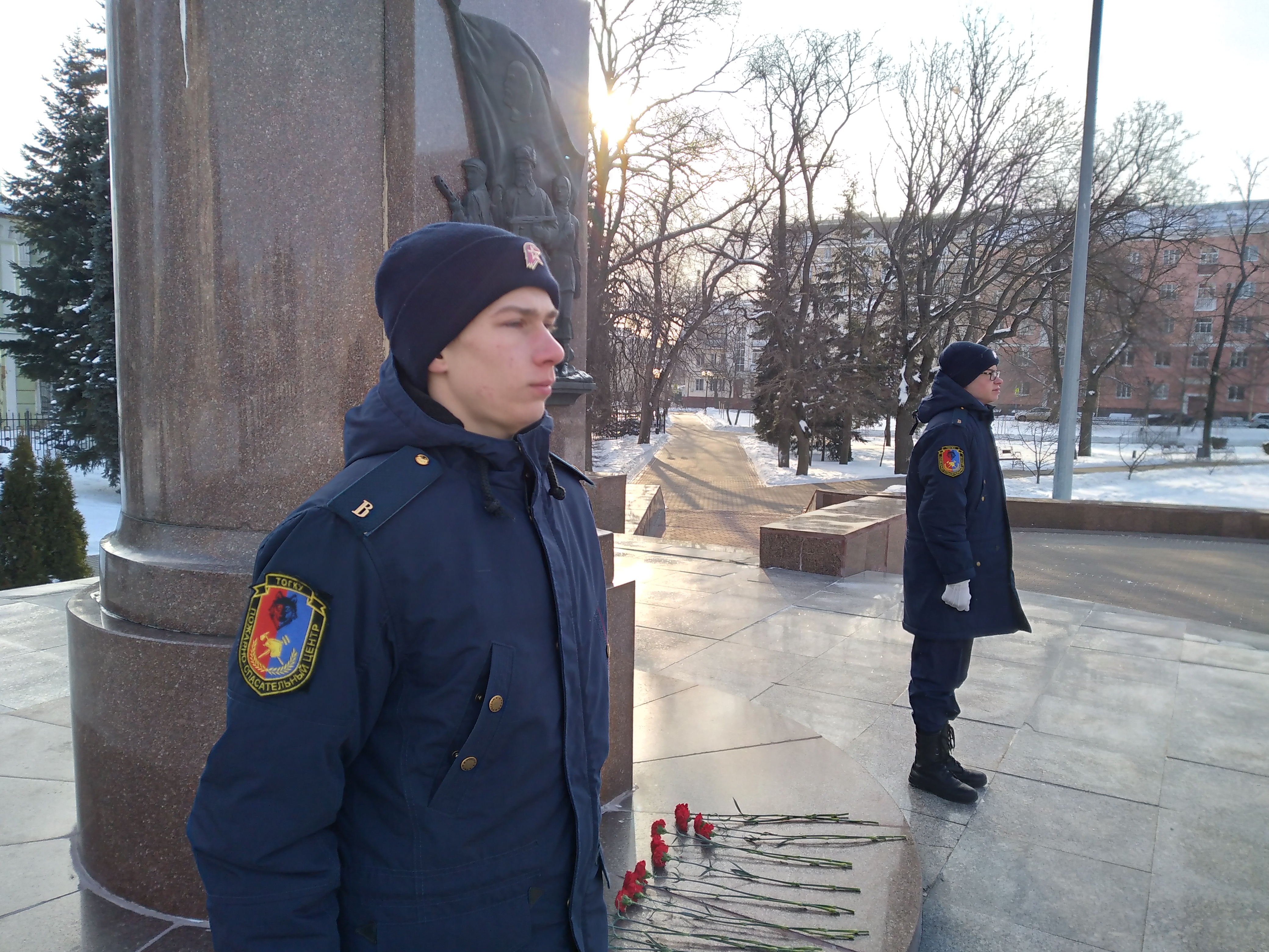 День Защитника Отечества студенты и сотрудники института военного образования Державинского университета встретили на "Вахте Памяти"