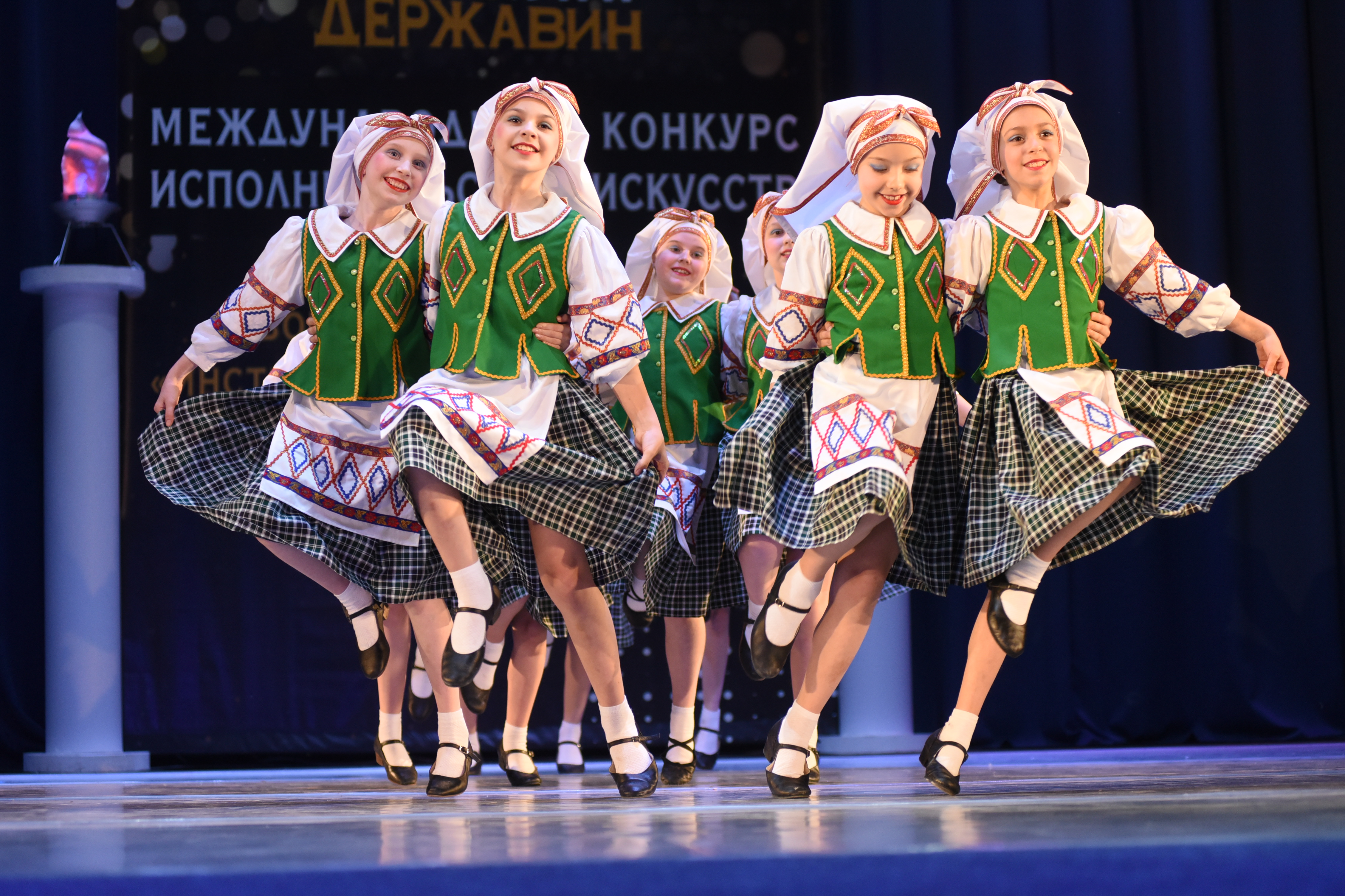 Изображение новости: В Державинском назвали победителей международного конкурса «ДержавинАRТ» по направлению «Хореография»