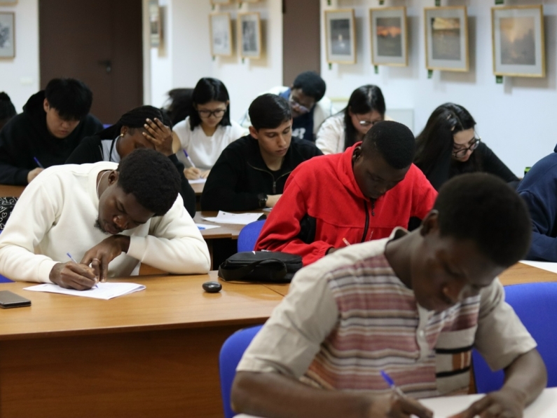 Иностранные студенты Державинского университета написали тест-квест «TruD»