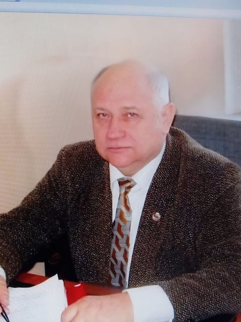 Поздравляем с Юбилеем Старова Михаила Ивановича, доктора педагогических наук, профессора, действительного член общества психологов РФ, профессора-консультанта кафедры педагогической и возрастной психологии 