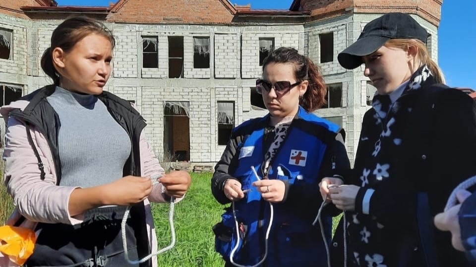 Изображение новости: Державинцы – участники пешего похода «Державная поступь»