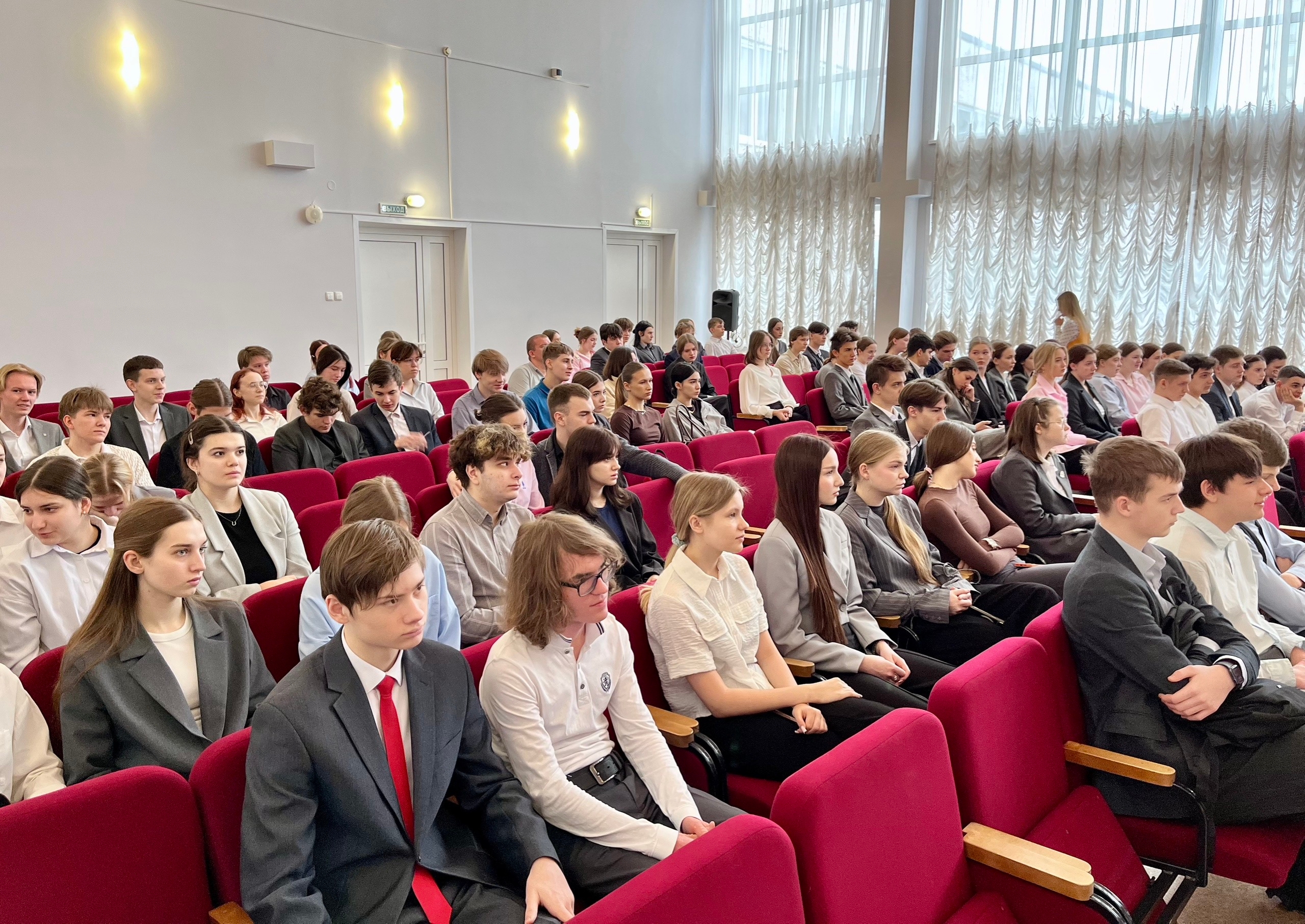 CНО Державинского продолжает знакомить школьников Тамбова с наукой фото анонса