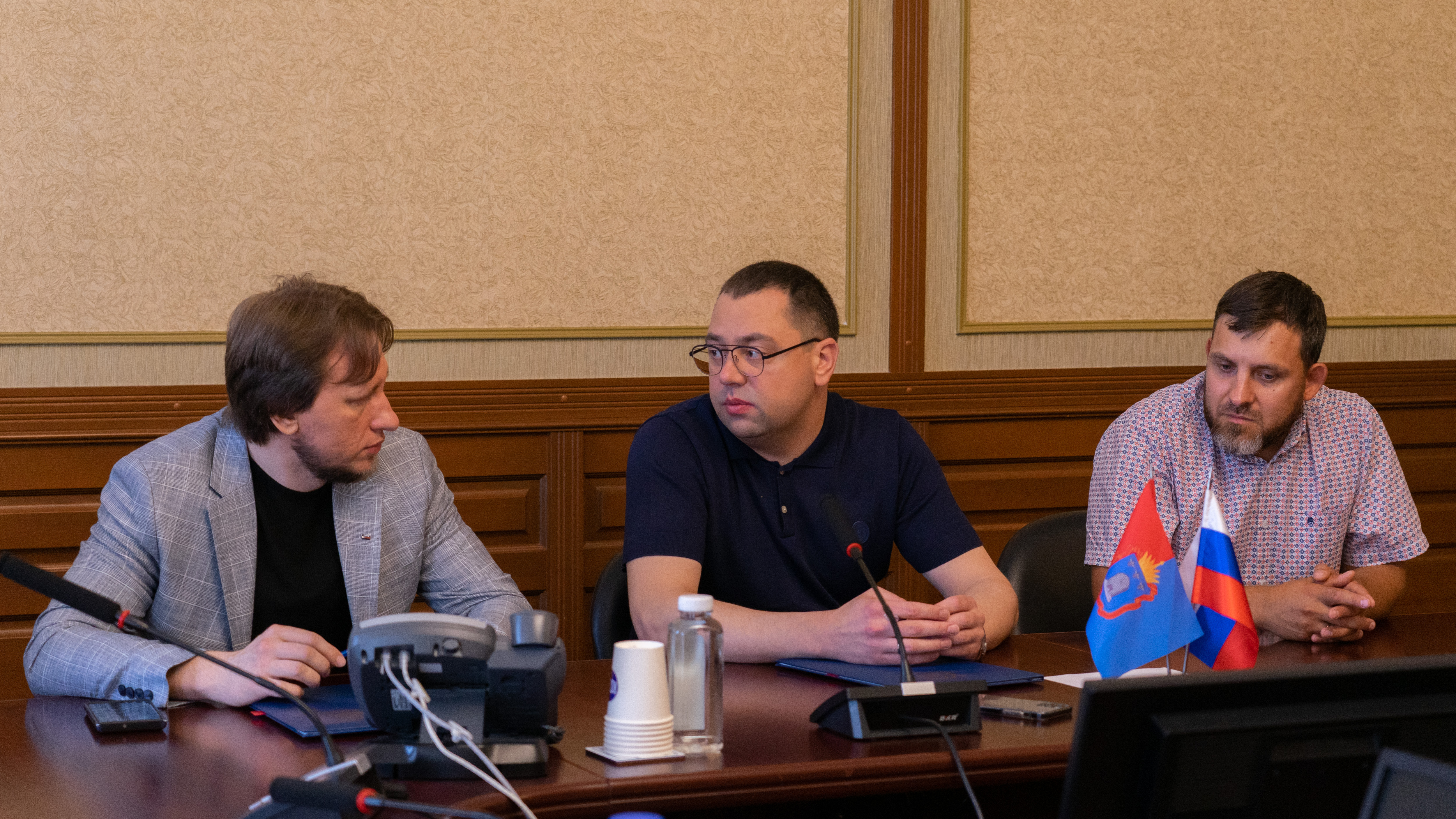 Изображение новости: Державинский подписал соглашение о сотрудничестве с ИТ-компанией «VediTa»