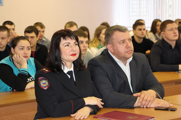 Изображение новости: Студентам ТГУ рассказали о последствиях наркомании