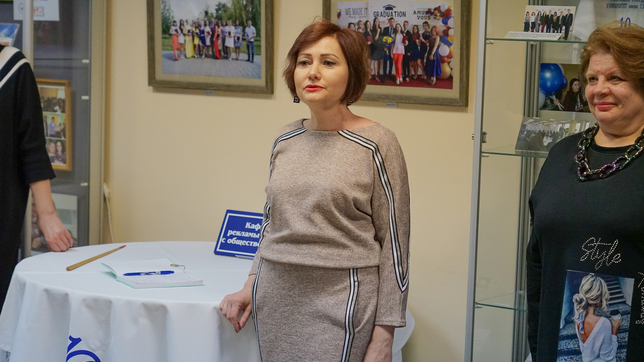 Изображение новости: В Музее Державинского открылась выставка об истории рекламного образования в Тамбовской области