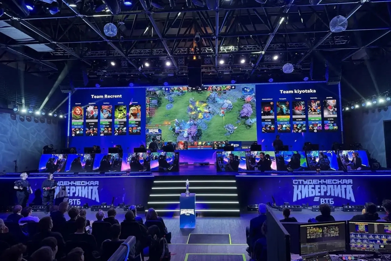 Изображение новости: Державинская киберкоманда «DerzhaWin» – чемпион по «Dota 2» Студенческой Киберлиги ВТБ