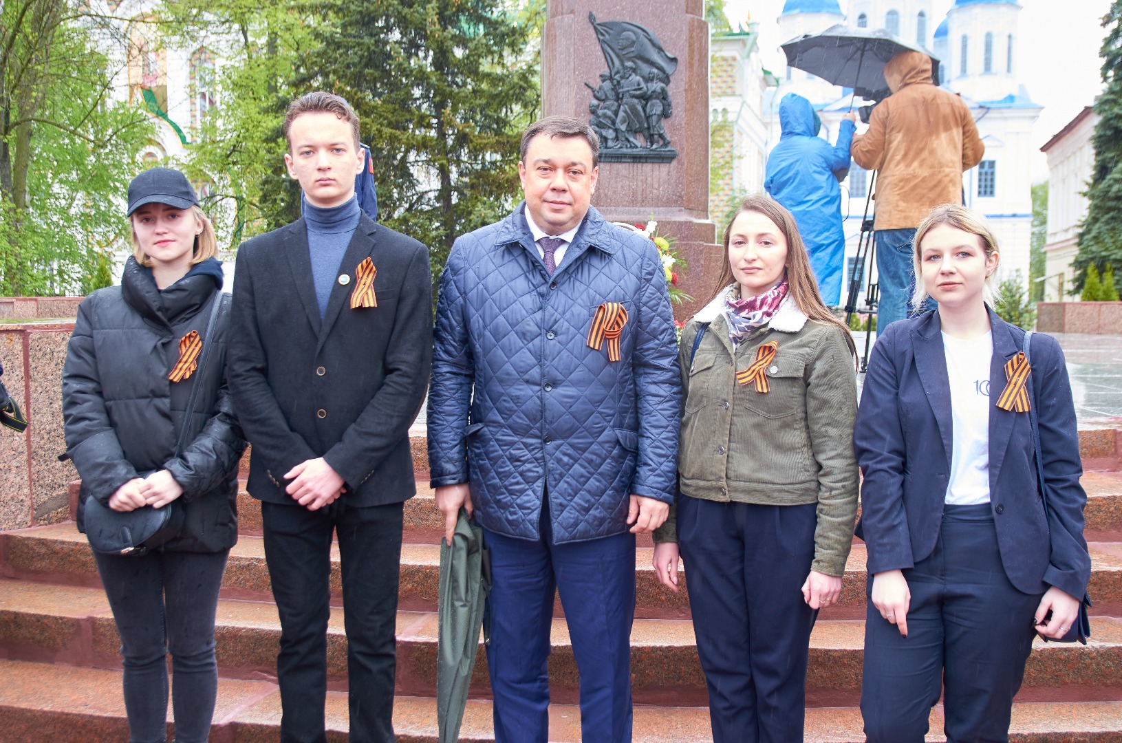 Изображение новости: Державинцы празднуют 76-ю годовщину Победы в Великой Отечественной войне