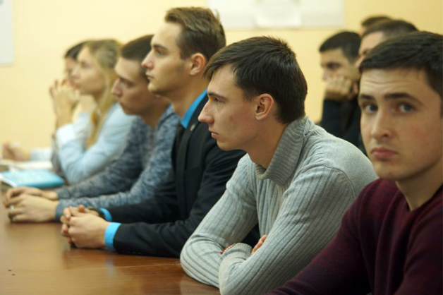 Изображение новости: Студенты Державинского университета встретились с представителями органов внутренних дел и УФСИН