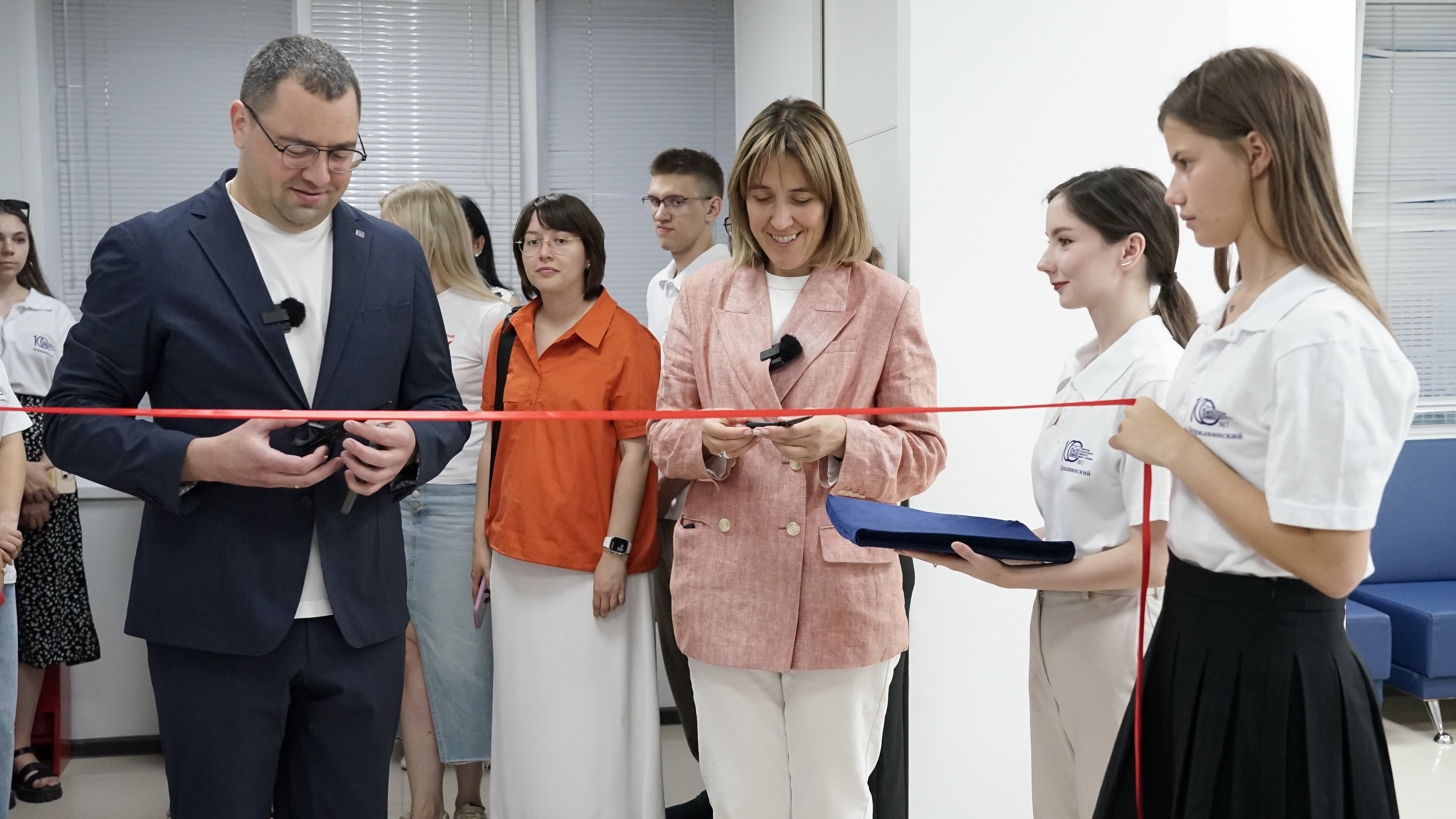 Изображение новости: В Державинском открыли комнату матери и ребенка и комнату кратковременного пребывания детей для мам-студенток