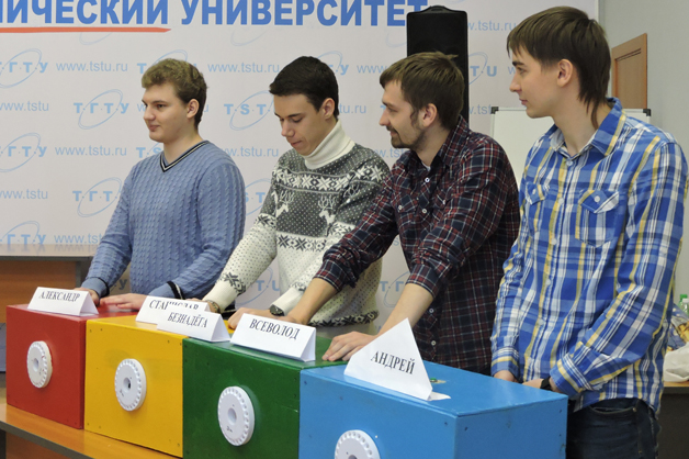 Изображение новости: Державинцы стали чемпионами областной интеллектуальной игры «Ворошиловский стрелок»