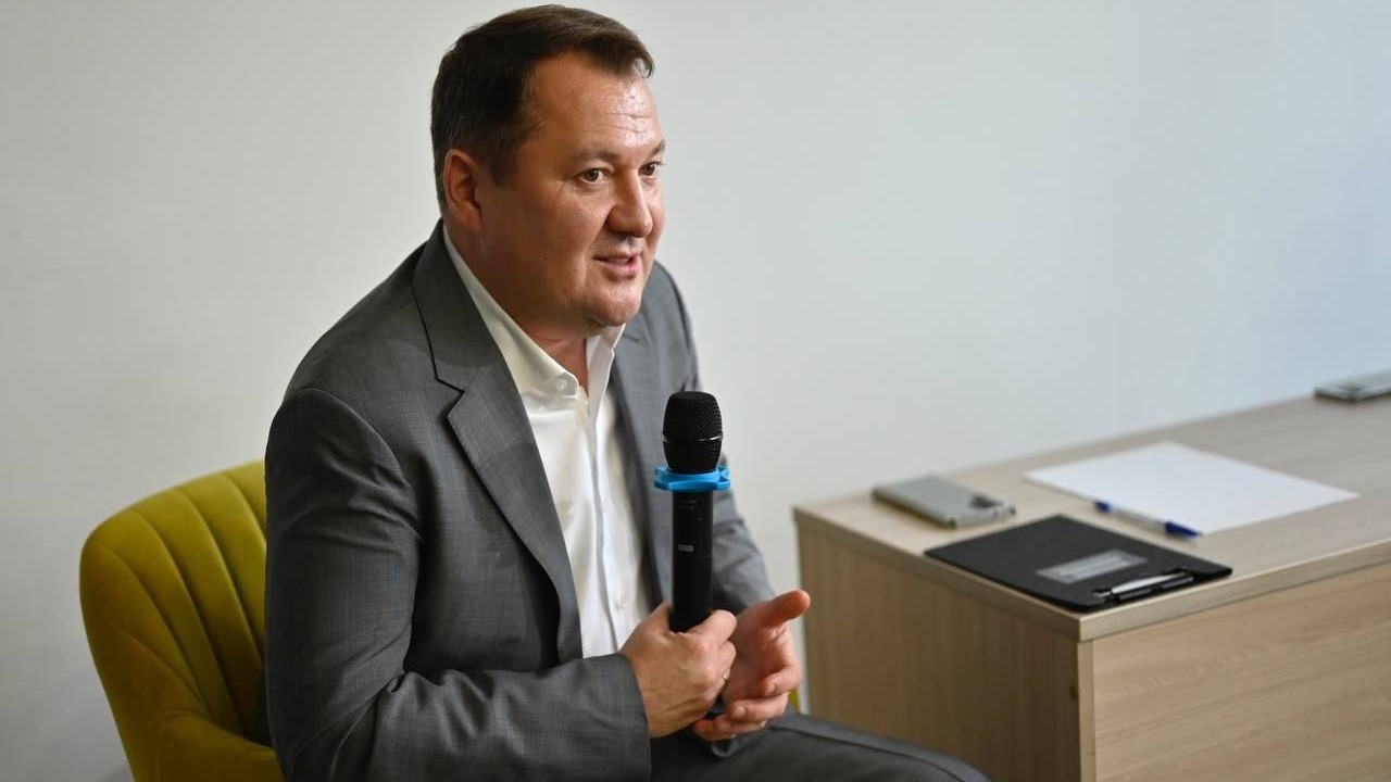 Изображение новости: Глава региона Максим Егоров встретился со студентами Державинского