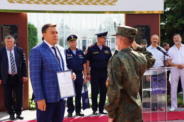 Изображение новости: Первые выпускники Военного учебного центра ТГУ получили погоны
