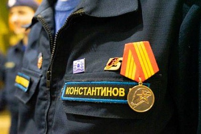 Изображение Учащиеся профильных классов Державинского – обладатели нагрудных знаков «Юнармейская доблесть»