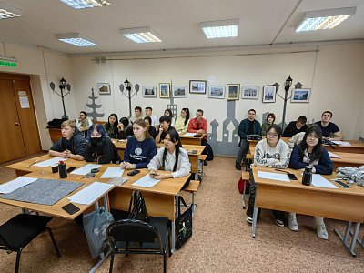 Изображение новости Разговорный клуб для носителей английского языка