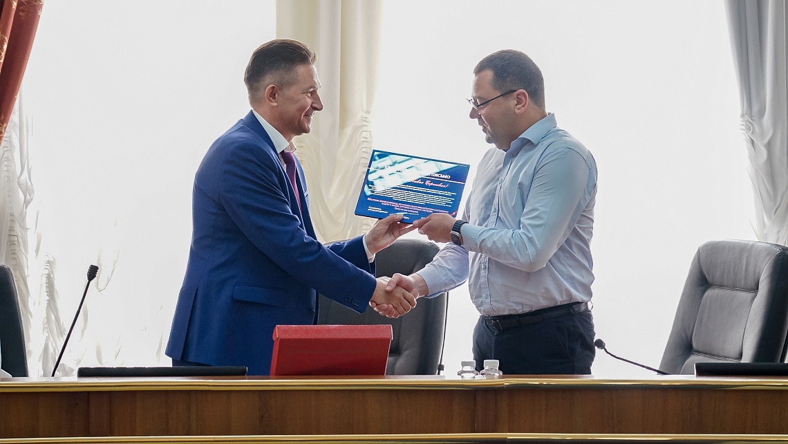 Державинский посетил ректор Юго-Западного государственного университета Сергей Емельянов фото детальные