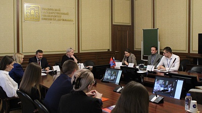 Изображение В Державинском прошла конференция, посвященная 30-летию Конституции 