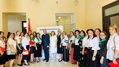 Изображение Преподаватели Державинского стали спикерами по программе повышения квалификации учителей Абхазии
