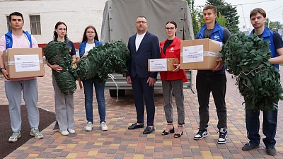 Изображение Державинцы отправили тонну гуманитарной помощи на фронт 