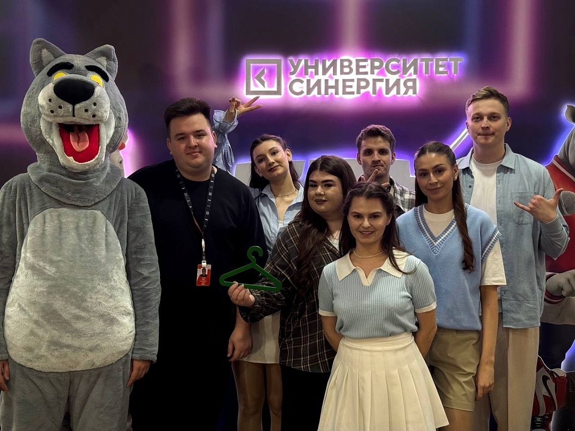 Университетская команда КВН «В пассивном поиске» попала в Первую телевизионную лигу КВН фото детальные