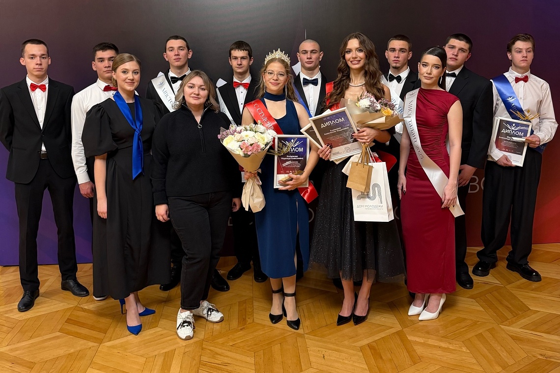 Студентки Державинского завоевали три титула на конкурсе «Мисс студенчество Тамбовской области – 2025» фото детальные