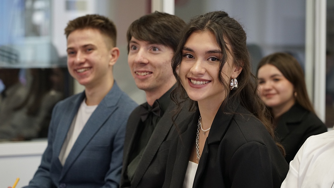 В Державинском университете избрали нового председателя Совета обучающихся фото детальные