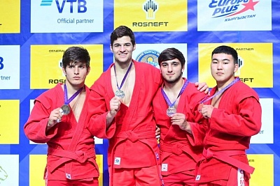 Изображение Державинцы – чемпионы мира по самбо