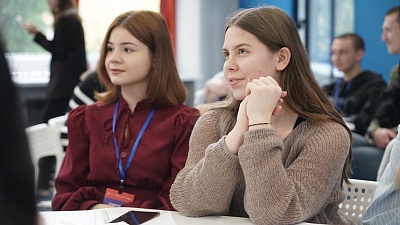 Изображение Студенты Державинского учатся создавать технологические стартапы на тренингах предпринимательских компетенций