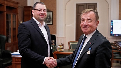 Изображение Державинский посетил Президент Сербской Королевской Академии инновационных наук Велибор Стевич