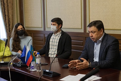 Изображение Державинский запускает горячую линию для поддержки иностранных студентов региона 