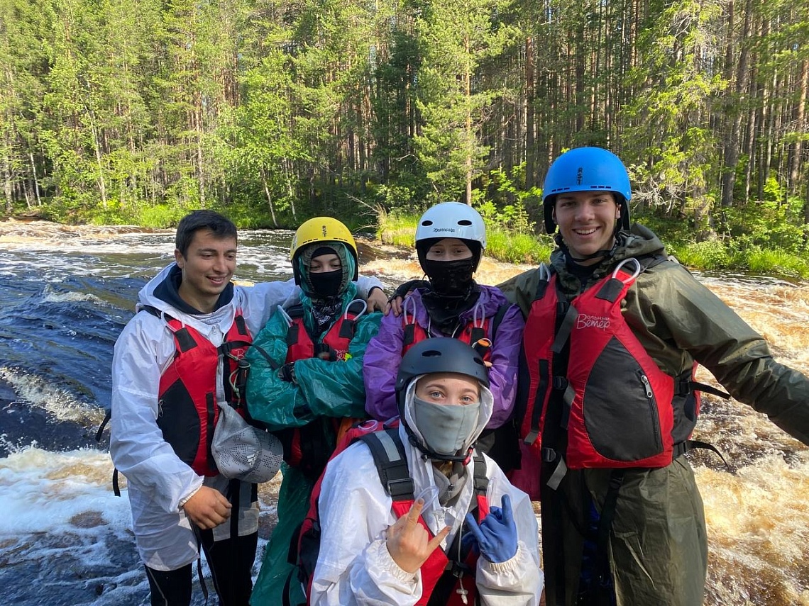 Турклуб «Державинский» взял золото и бронзу на девятом этапе студенческой лиги фото детальные